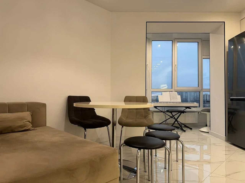 Видова однокімнатна з ремонтом біля річки Івано-Франківськ - зображення 4