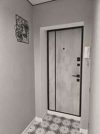 Продаж 2кім квартири з сучасним ремонтом в м.Шептицький 