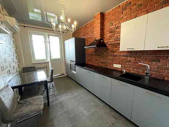 Здається однокімнатна квартира Юрія Кондратюка 5 Є СВІТЛО  ГЕНЕРАТОР Kyiv