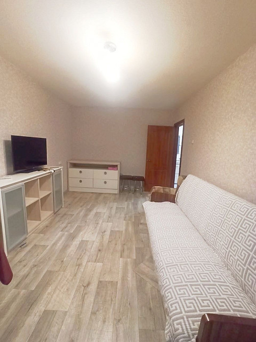 ОРЕНДА 2х кімнатної квартири, ВОКЗАЛЬНА,  район 9 ШКОЛИ. Белая Церковь - изображение 2