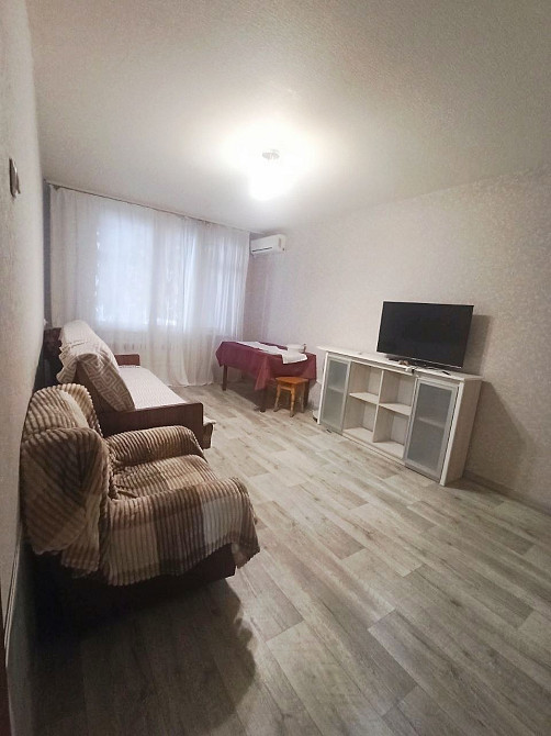 ОРЕНДА 2х кімнатної квартири, ВОКЗАЛЬНА,  район 9 ШКОЛИ. Белая Церковь - изображение 1