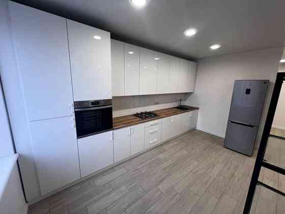 Здам сучасну 3х кімнатну квартиру студію в Центрі! Хмельницький