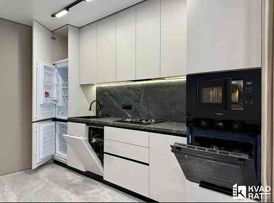 Велика півторачка з ремонтом в новобудові по вул Бандери! 7 поверх! Івано-Франківськ