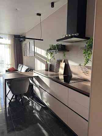 ПРОДАМ велику 1-кімнатну квартиру в новобудові, проспект Шевченко Одеса