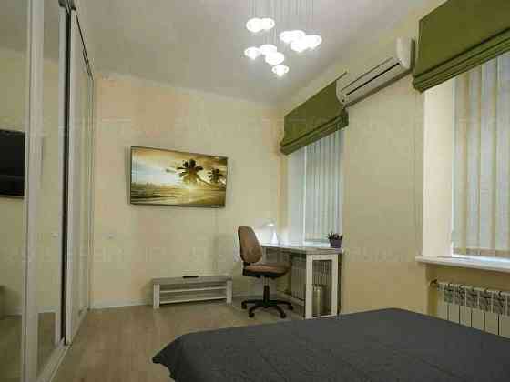 Сдаётся 3-комнатная квартира на ул.Богомольца, 7/14 Kyiv