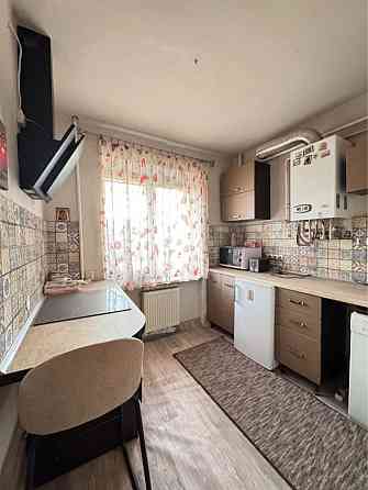 Продаж однокімнатної квартири з газом на Закарпатській Ужгород