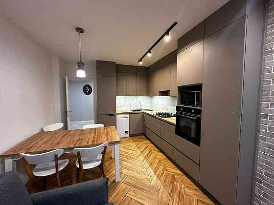 Продаж 2кімн.квартири на вул. Янева (В. Великого), ЖК "Америка". Lviv