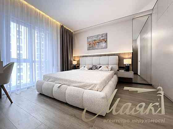 Продажа квартиры Новая Англия Максимовича Васильковская Голосеевский Kyiv