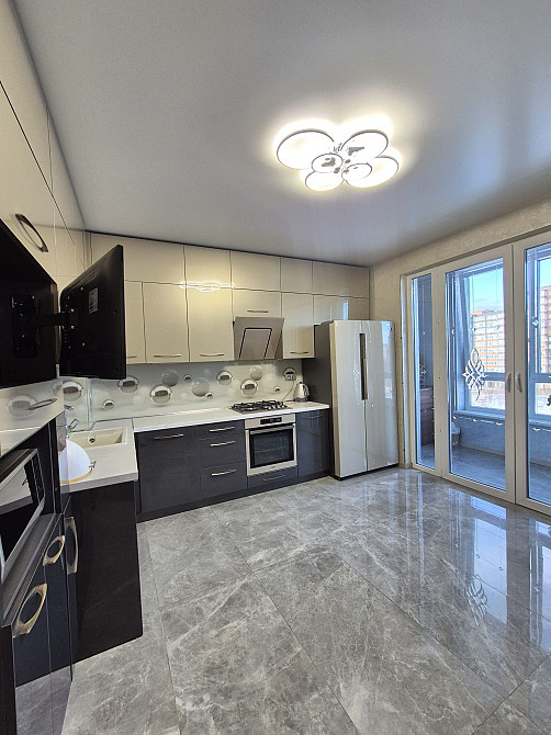 Продаж квартири 3 кімнати ЖК Континент, вул. Трускавецька Lviv - photo 1