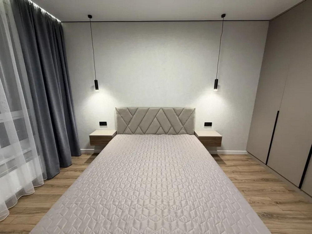 Світла та затишна 1-к квартира з сучасним ремонтом ЖК Варшавський 3 Kyiv - photo 2