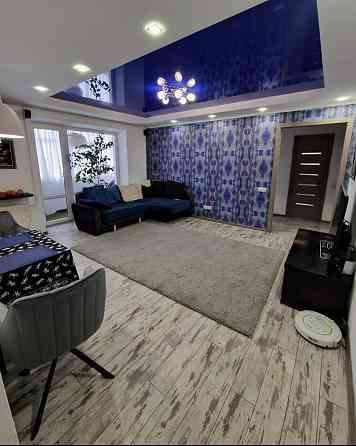 Продам 3х кімнатну квартиру у центрі міста, Майдан Волі Запорожье