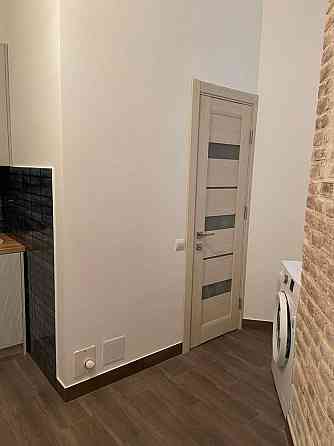 Продаж 2-кімнатної квартири, вул. Академіка Катерини Ющенка Lviv