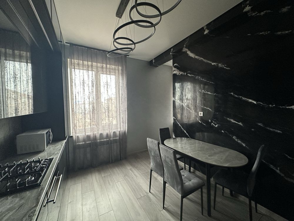 Продам 2к сталінку в центрі площа Визволення 2 Кривий Ріг - зображення 7