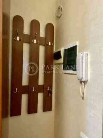 Луценка Дмитра 6 Британський квартал 1К кв-ра ВДНГ Васильківська METRO Kyiv