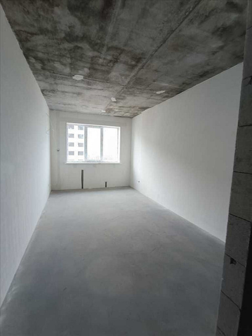 Простора 1-кімнатна квартира в ЖК «Пелюстковий» Полтава - изображение 3