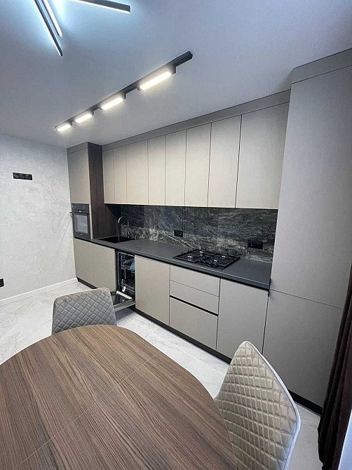 Продаємо новеньку 1к.квартиру по вул.Київська-Смакули Тернопіль - зображення 1