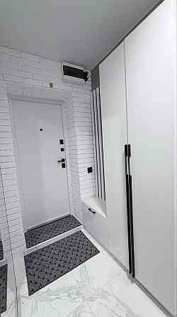 Продається 2к квартира р-н Левада Красилов