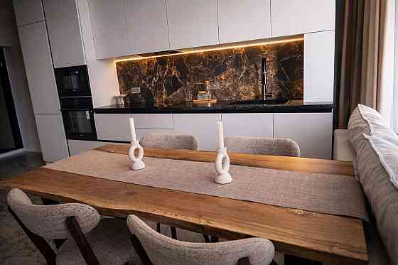 Печерськ | 26 поверх | 76 м² | Панорамний вид | 2 генератори Kyiv