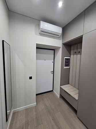 Простора 1-кімнатна квартира з кухнею-студією / ЖК «Квадрат» Ужгород