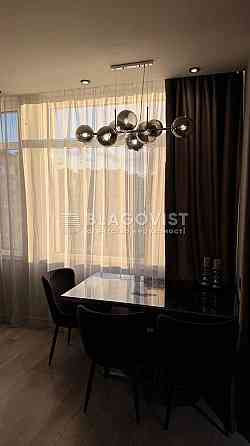 2 кім перероблена в велику однокімнатну з кухнею студією ParkLand газ Kyiv