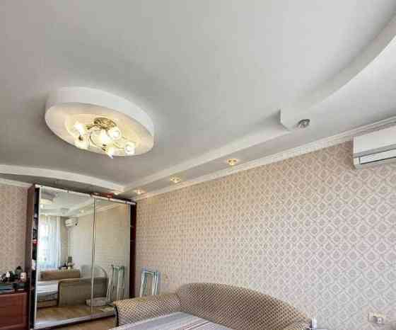 Продам 3-комн. квартиру на ул. Сахарова /Высоцкого Одеса