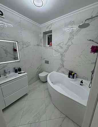 Продається 2-х кімнатна квартира в новобудові у тихому районі міста Ужгород