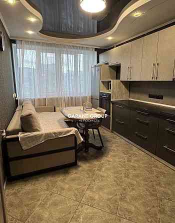 Продається двокімнатна квартира у Новому ЖК Крижанівка