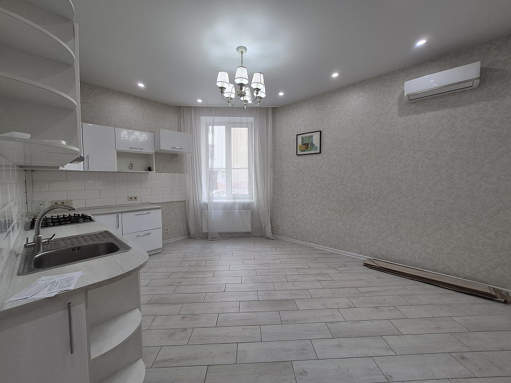 ПРОДАМ! 1-к. з ремонтом. Цегляний дім. Газ. Левітана/Корольова Одеса - зображення 2