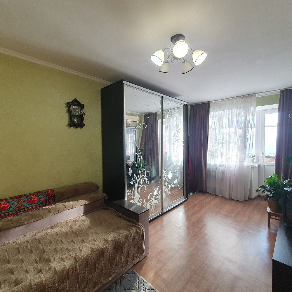 Терміново продам 1-но комн.квартиру на Космосі Запорожье - изображение 2