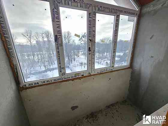 Двох кімнатна квартира з видом на річку в обжитому будинку Ивано-Франковск