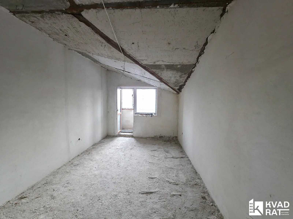 Двох кімнатна квартира з видом на річку в обжитому будинку Ивано-Франковск - изображение 3