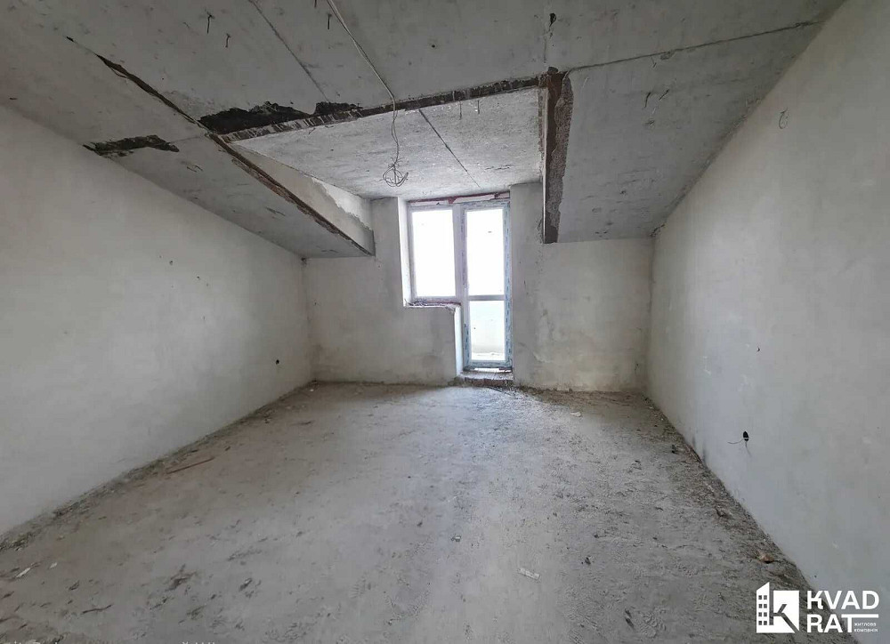 Двох кімнатна квартира з видом на річку в обжитому будинку Ивано-Франковск - изображение 2