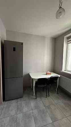 В продажу укомплектована 1-кімнатна  квартира 2-ий поверх  -  7 Небо Авангард