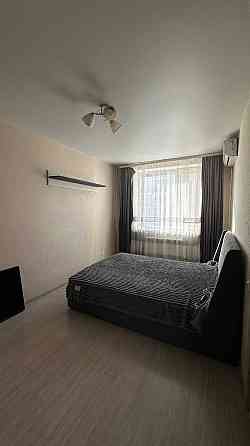 В продажу укомплектована 1-кімнатна  квартира 2-ий поверх  -  7 Небо Авангард