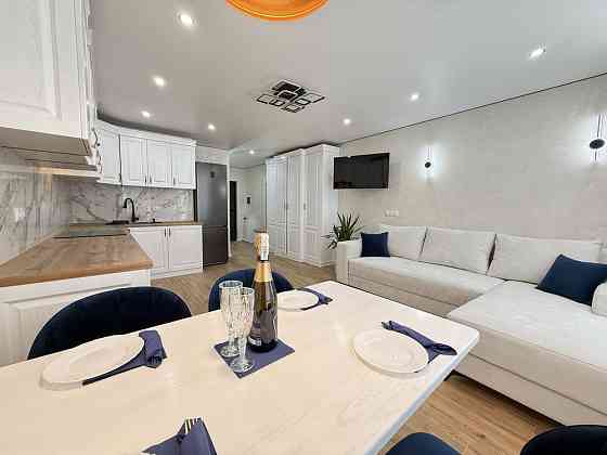 Стильна квартира з басейном на даху в ЖК Manhattan Up Ивано-Франковск