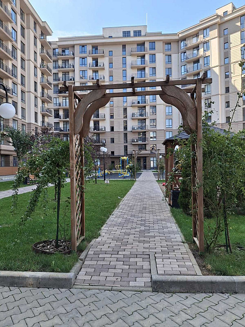 Срочно! 2х комнатная квартира Парк фонтанов 63кв. Можно под программы Одеса - зображення 2