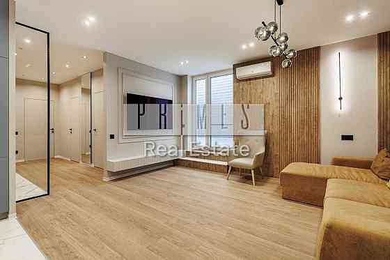 Шикарная 3 К Квартира 94 м2 в ЖК Республика с терасой метро Теремки Kyiv