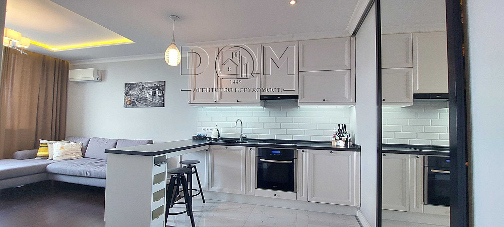 Оренда. 1-кімнт. ЖК Лідер. вул. Казарменна (Андрющенка), 6-г. Центр Киев - изображение 1