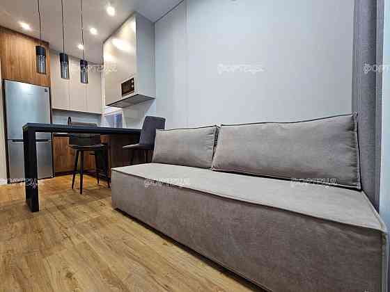 Перше здавання! Квартира в центрі, гараж, клубний будинок Классік Хол Дніпро