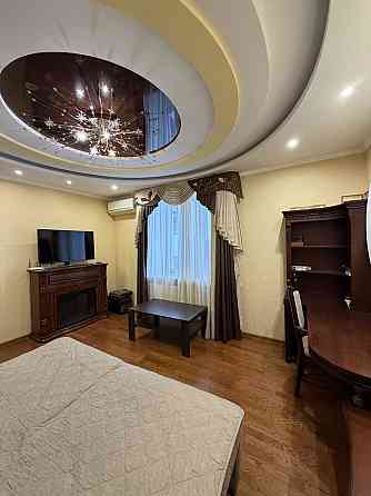 Здам велику 2к.кв з ремонтом на Митниці!Завжди працюють ліфти Черкаси