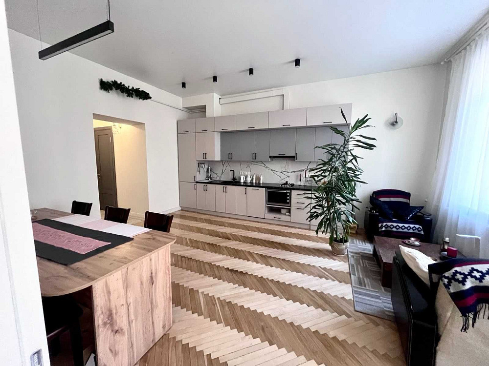 Оренда 2-кім квартири в ближньому центрі по вул. Замарстинівська Львів - зображення 1