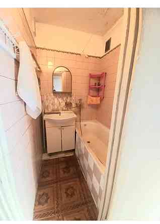 Сдам 2х комн кв-ру м.Академгородок 15 мин по ул.Мудрака ,Газ Киев