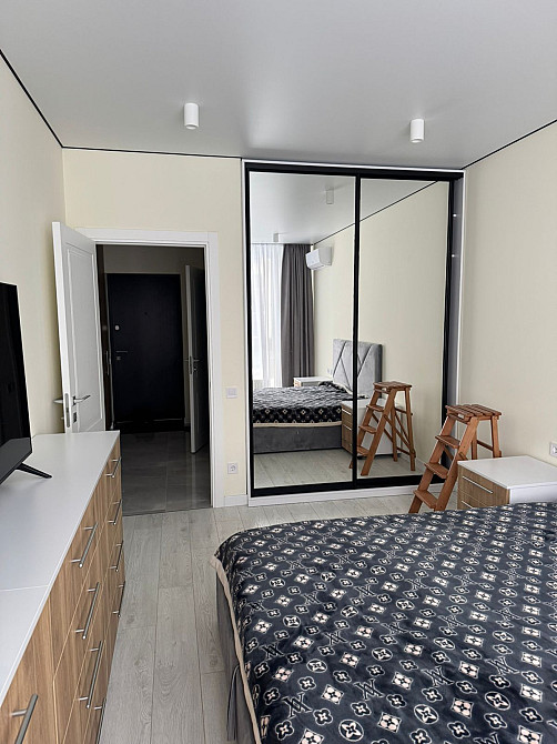 ЖК " Автограф".  Мстиславича (Жмаченка ). Поруч метро Дарниця. Киев - изображение 4