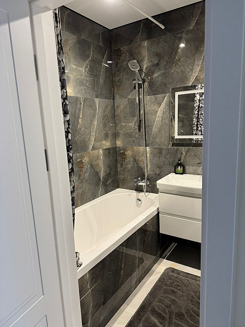 ЖК " Автограф".  Мстиславича (Жмаченка ). Поруч метро Дарниця. Киев - изображение 8