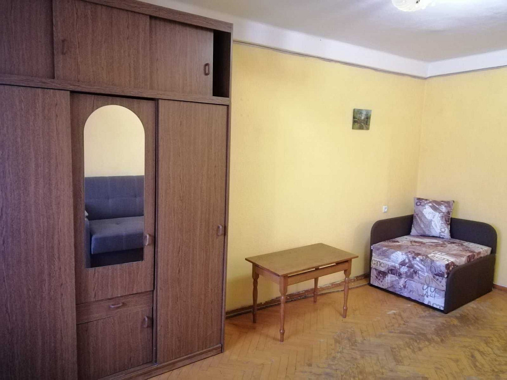 1к.квартира, Лісовий масив, пр. Лісовий, 17а Київ - зображення 1