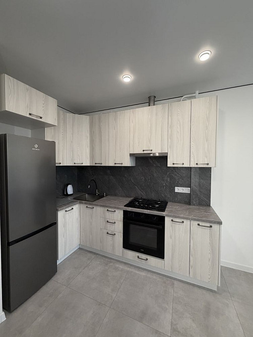 Оренда 1-но кім квартири на вул Роксоляни в новобудові Трайден Львов - изображение 3