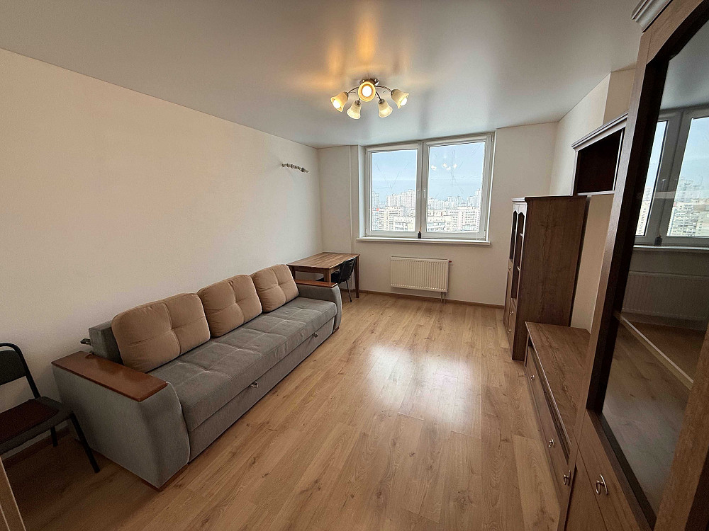 Сдам 1к.кв-ру ул.С.Крушельницкой 13, Позняки, Харьковская,Без комиссии Київ - зображення 1