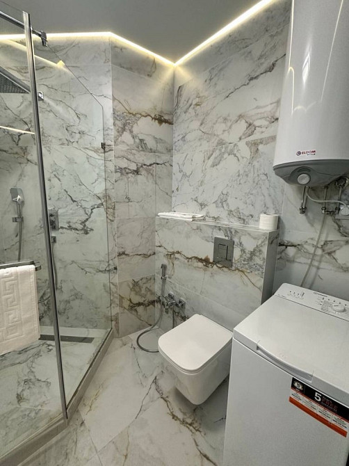 Довгострокова оренда квартири на Позняках Київ - зображення 1