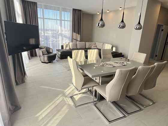 Оренда Авалон Чорновола 2-кім квартира Пентхаус Львов