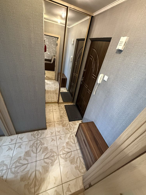 Вільна до поселення 23.03 Здам 1 кім парк Мира Кременчуг - изображение 2